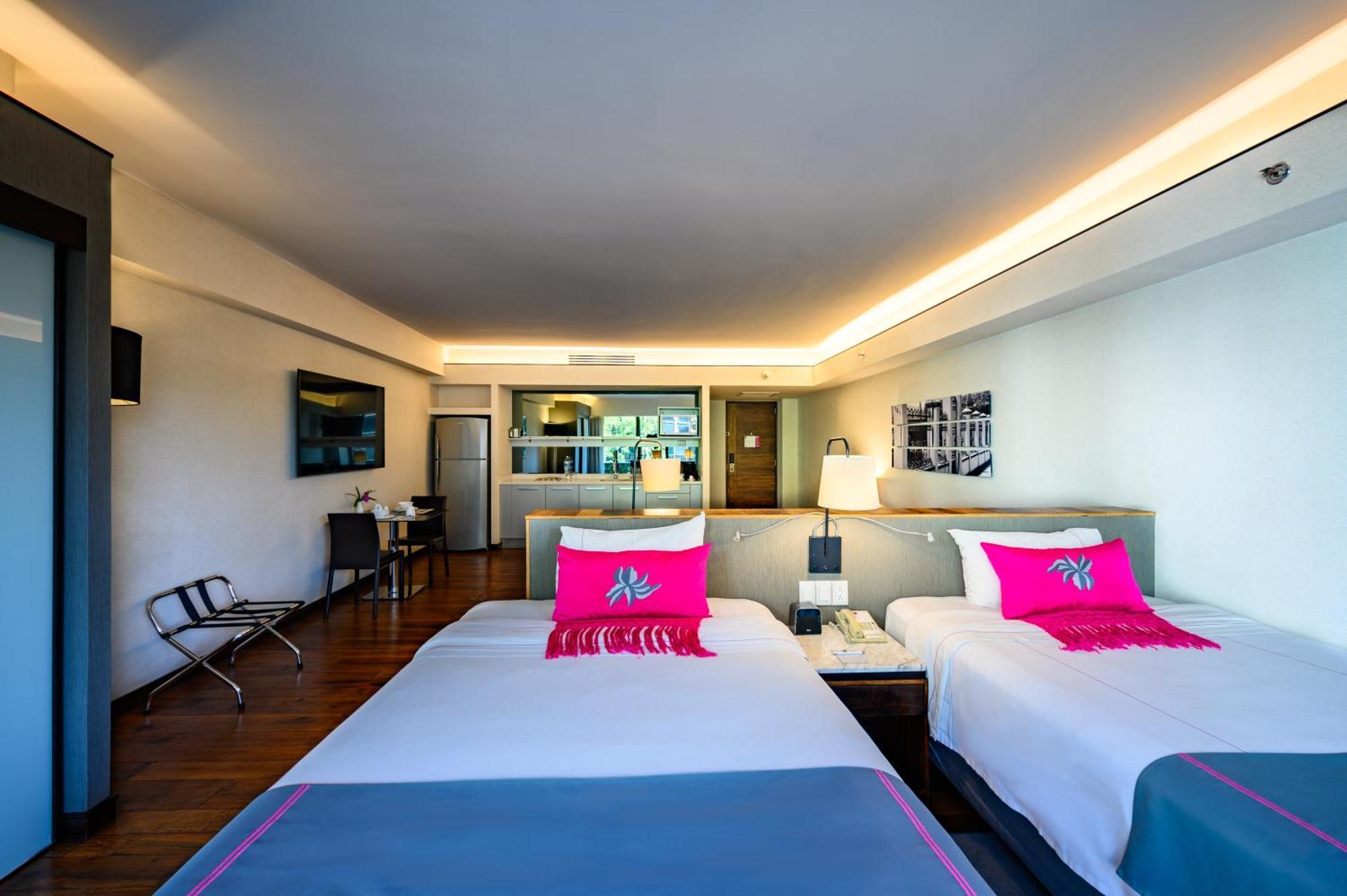 Las Suites Campos Eliseos Mexico Extérieur photo